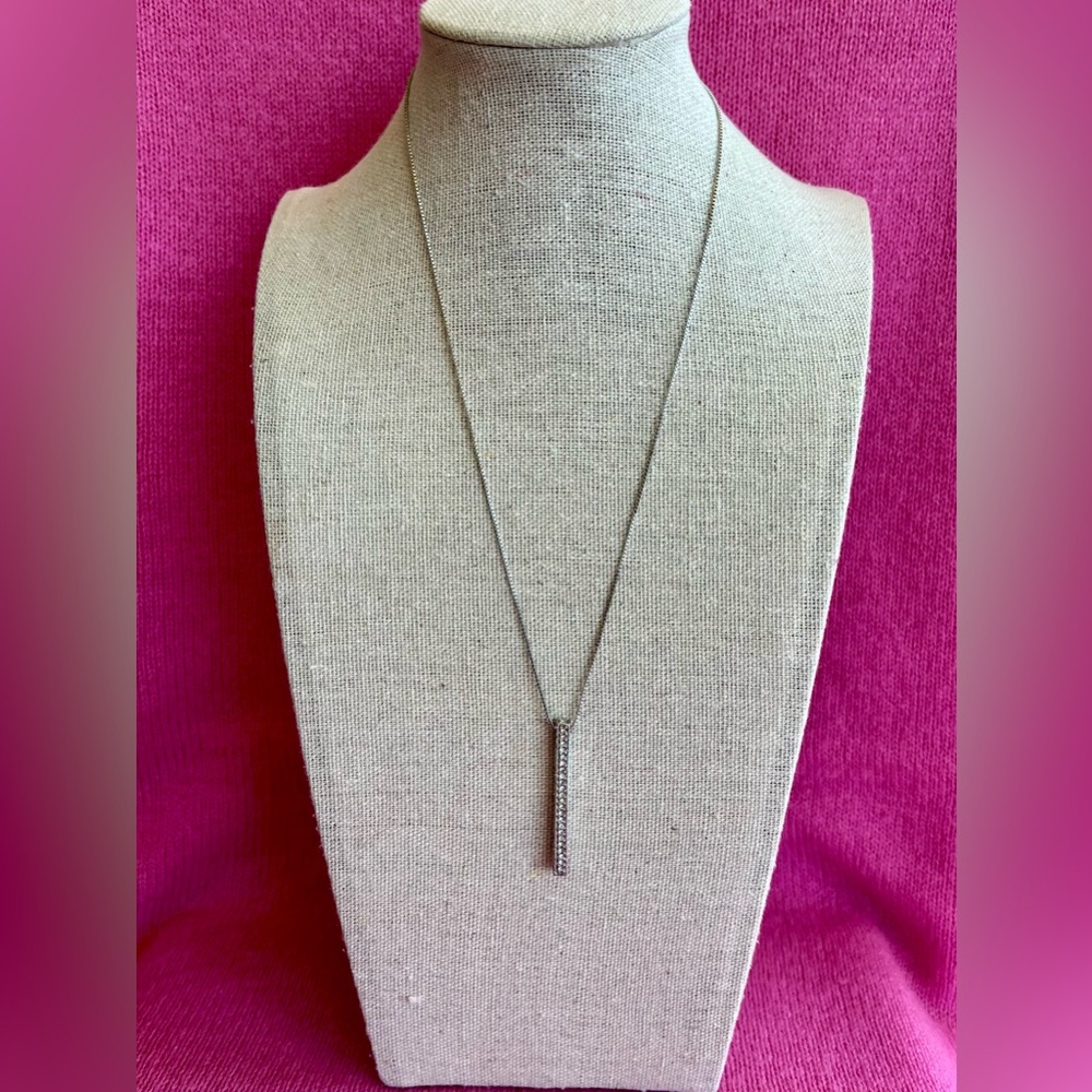 Bar Pendant Necklace - Silver plated chain - Picture 13 of 16